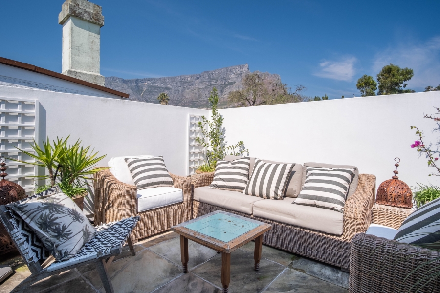 3 Bedroom Property for Sale in Tamboerskloof Western Cape